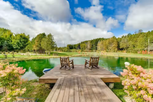 Large Estate with Luxury Collection of Amenities