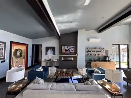 5 Modern Lakefront Luxury Oasis 270 Lake Views w/Dock & Hot Tub, photo 4