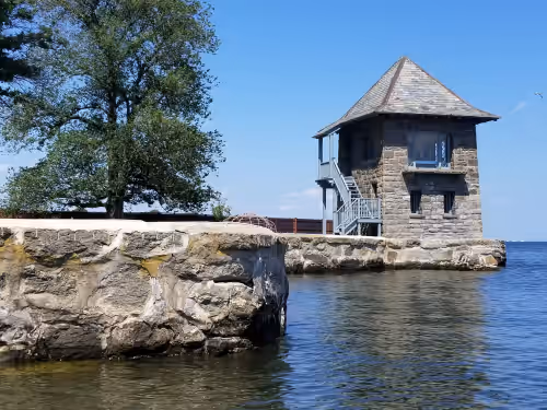 Waterfront Retreat Center for Health & Wellness, photo 2