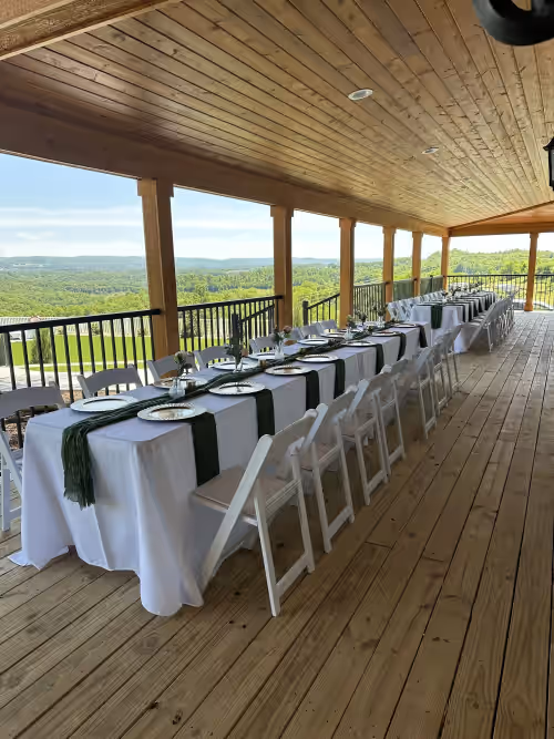 Outdoor dining at 7 Bedrooms, 2 Houses all for 1 Price, 5 BR Large House & 2 BR Carriage House