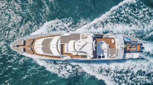 Atlantia - Rogue, 105ft Yacht with Hot-tub