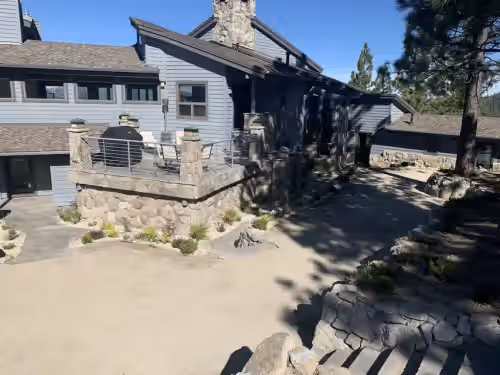 VIEWS!! Walk to Ski Resorts-Private Hot Tub, Sauna, Steam Room, Great Location, photo 3
