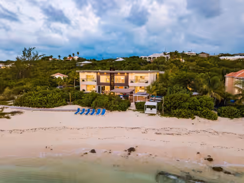Stunning Beach Front Villa with Full Staff, photo 3