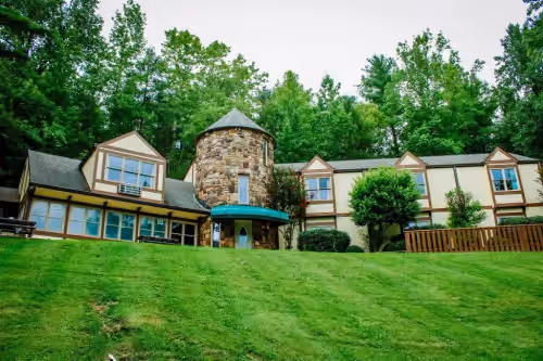 Extraordinary Mountain Get Away
