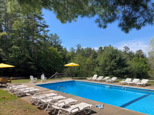 REUNIONS/RETREATS-SLEEPS 42! POOL-BEACH-TAVERN-GAME ROOM-BONFIRE- HIKE-FISH-BOAT, photo 2