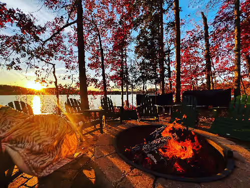 5 Modern Lakefront Luxury Oasis 270 Lake Views w/Dock & Hot Tub, photo 2