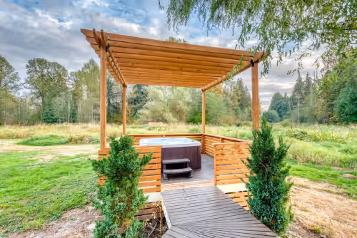 One of a Kind Modern Farmhouse Estate Paradise, photo 4