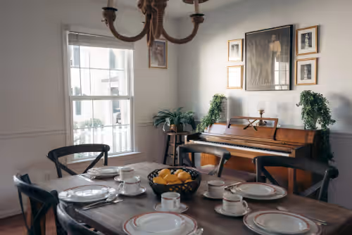 13 BR Boutique in Berryville