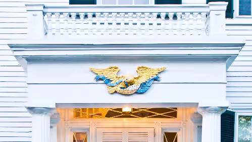 Luxurious Captain's Mansion, photo 2