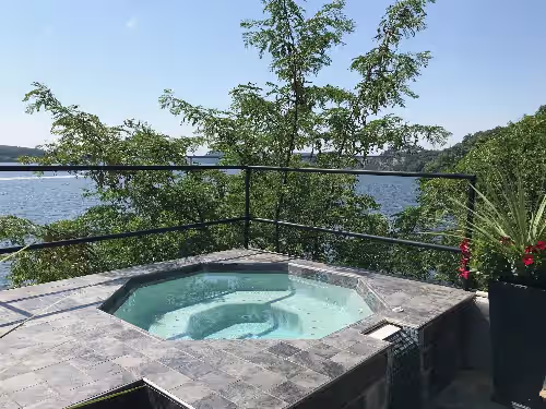 Elegant Lakeside Executive Estate Home-Sleeps 20, Pool! Open Labor Day Weekend, photo 4