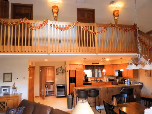 The ski slope is your backyard! Luxurious townhouse at Bretton Woods (sleeps 12), photo 2