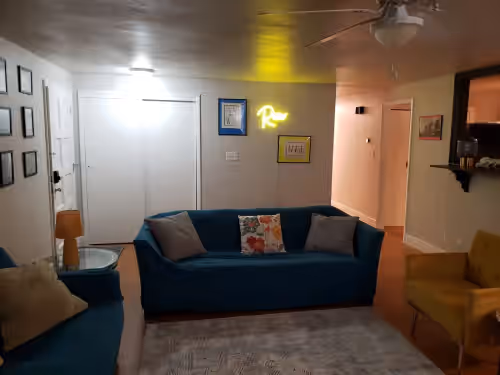 Close to Downtown Reno, easy drive to Tahoe, spacious house overlooking Reno, photo 4