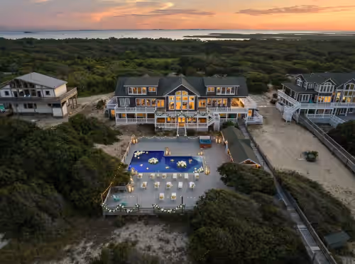 The Three Authors –A Oceanfront Retreat for Weddings & Reunions, photo 3