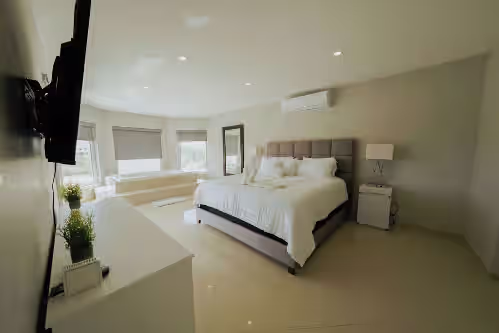 Room at Luxury 6BR Aruba Villa Pool, Jacuzzi, Near Palm Beach