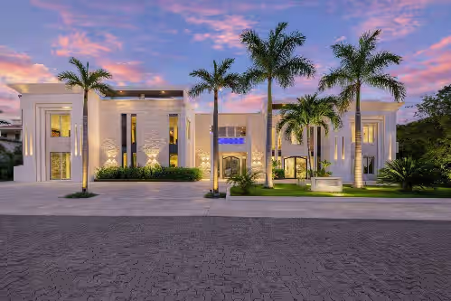 #1 Booked Largest Estate Villa in Tulum Region, Indoor Pool, Gym, Walk to Beach, photo 4