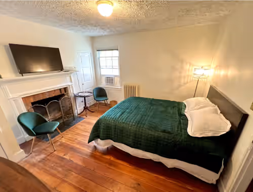 Spacious historic home downtown Annapolis Main St. Book for Commissioning Week, photo 3
