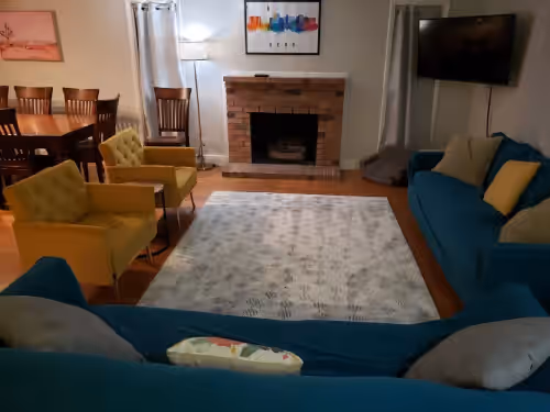 Close to Downtown Reno, easy drive to Tahoe, spacious house overlooking Reno!