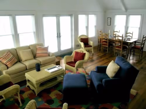 Ocean-View Oasis: Privacy, photo 3