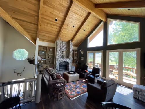 Living area at Majestic lodge in the heart of Nevada's Great Basin