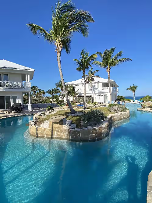 Oceanfront Home in Exuma w optional guest house, photo 4