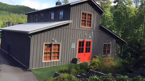 Beautiful Mountain Retreat Farm, Hot Tub, Pool, Hiking, Golf Carts Available