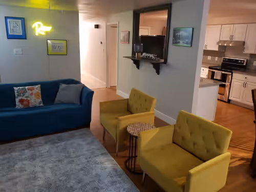 Living area at Close to Downtown Reno, easy drive to Tahoe, spacious house overlooking Reno