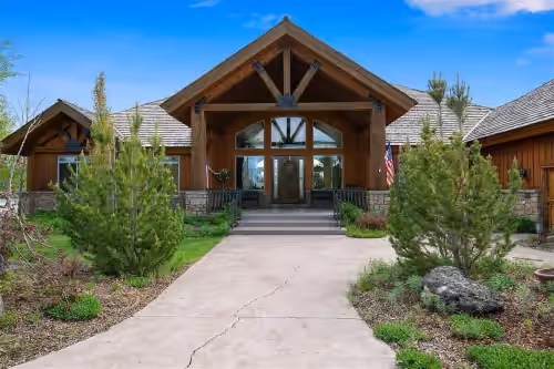 North Shore Lodge 8 bed 11 bath on Island Park Reservoir with Private Dock, photo 4