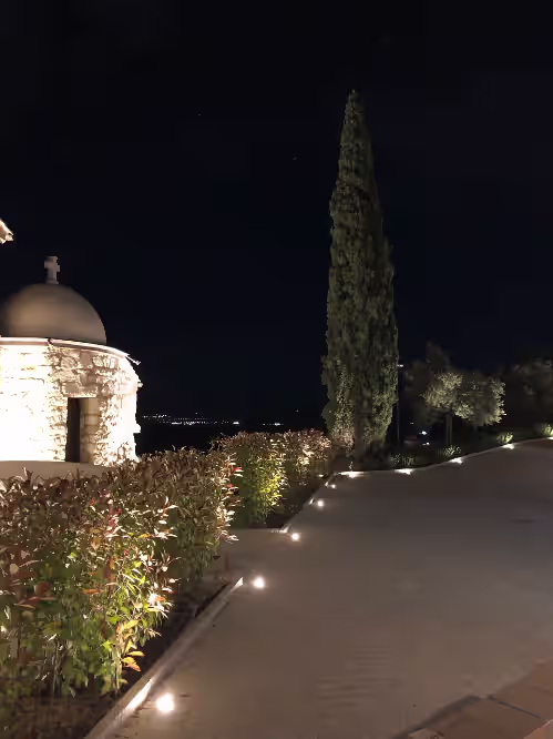 Property grounds at Country estate with breathtaking views near Aix en Provence