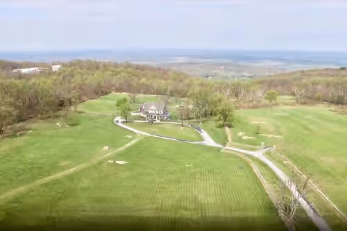 The Mont Salvat Estate, photo 2