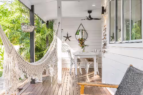 11BR Big Space in the Heart of Byron Bay Sleeps 24, photo 2