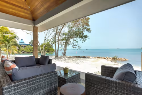 Property grounds at The Enclave Island Retreat
