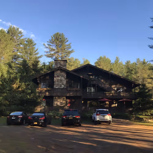 REUNIONS/RETREATS-SLEEPS 42! POOL-BEACH-TAVERN-GAME ROOM-BONFIRE- HIKE-FISH-BOAT