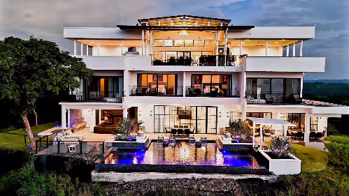 Luxurious 7-bedroom Castle on top of a mountain in Playa Hermosa Costa Rica, photo 2