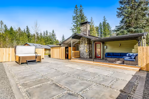 Terrace/patio at Complete multi-room inn for large group destination near Olympic National Park