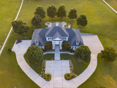 Your Dream Home for Family Gatherings & Weddings