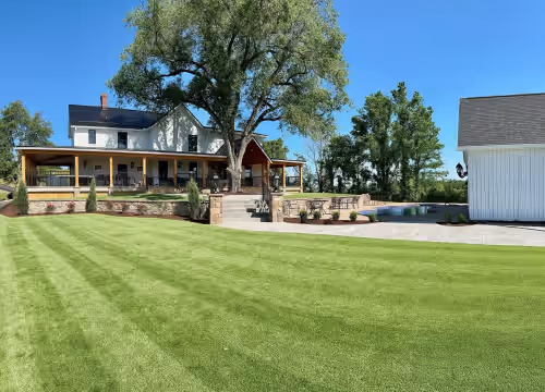 7 Bedrooms, 2 Houses all for 1 Price, 5 BR Large House & 2 BR Carriage House, photo 4