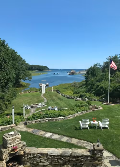 NOTHING LIKE IT! STUNNING, PRIVATE ESCAPE W/ OCEAN FRONT VIEWS & PRIVATE DOCK, photo 2