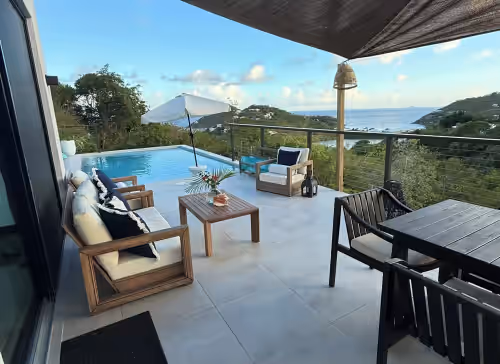 Outdoor dining at NEWEST House on St John! Gorgeous!! Secluded Pool, 6 min from ferry, Sleeps 12