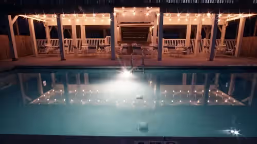 LARGEST OCEANFRONT POOL ON ISLAND LOCATED 1/4 MILE EAST OF PIER12 Bedroom 8 Bath