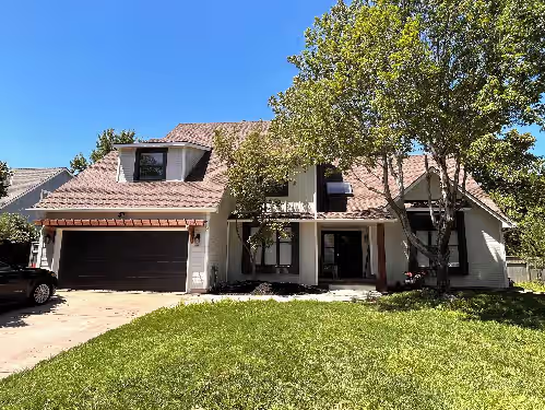 heated pool, Hot Tub & deck, large media & game room, lots of room indoor & out