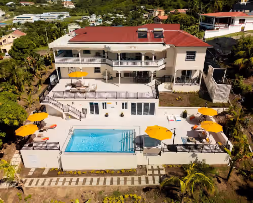 Exterior at Luxurious Oasis for groups