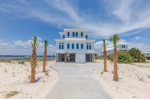New Coastal Modern Home, 9BR/8.5 BA, Pool, Steps From the Beach, Sleeps 28, photo 4