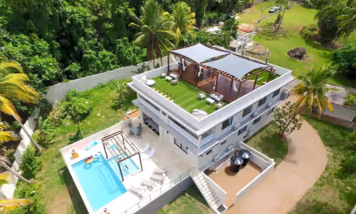 Casa Bella - El Yunque Rainforest Mansion with Panoramic Views + Rooftop Lounge