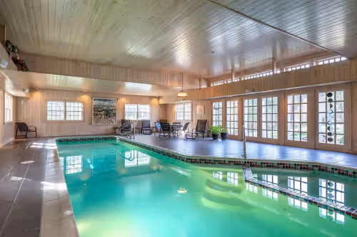 Sleep 34 in huge VT Mansion! 15 bedrms/12 bath: Xmas, Ski, weddings, family reunions, Yoga, corporate, Dogs loved, photo 3