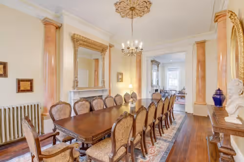 Stunning Victorian Mansion, Baltimore near Inner Harbor with 10 BR and 4 carpark, photo 2