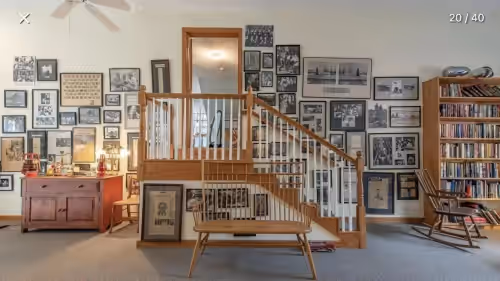 Replica firehouse with large game room, close to hiking and skiing, photo 4