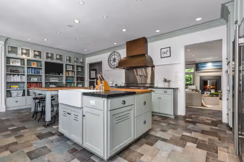 Private kitchen at Centrally located Fox Valley estate in sought-after Neenah