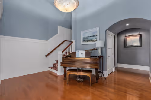 Centrally located Fox Valley estate in sought-after Neenah, photo 3