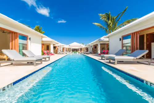 Leeward Jewel Villa - Luxurious 7 bedroom Canal Front Villa