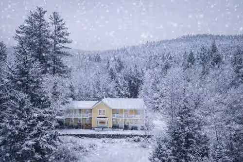 The Historic Wolfville Mountain Home | Sleeps 25